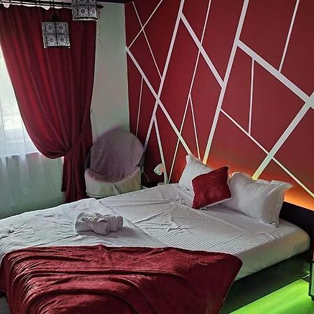 شقة هونيدوارا  في Studio Vale المظهر الخارجي الصورة